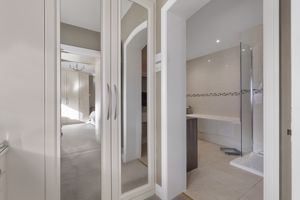 Photo 22- click for photo gallery